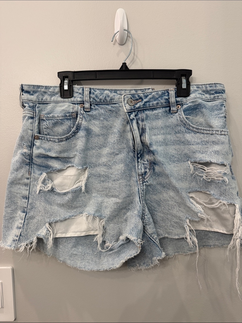 American Eagle Outfitters Light Blue Distressed Denim Shorts